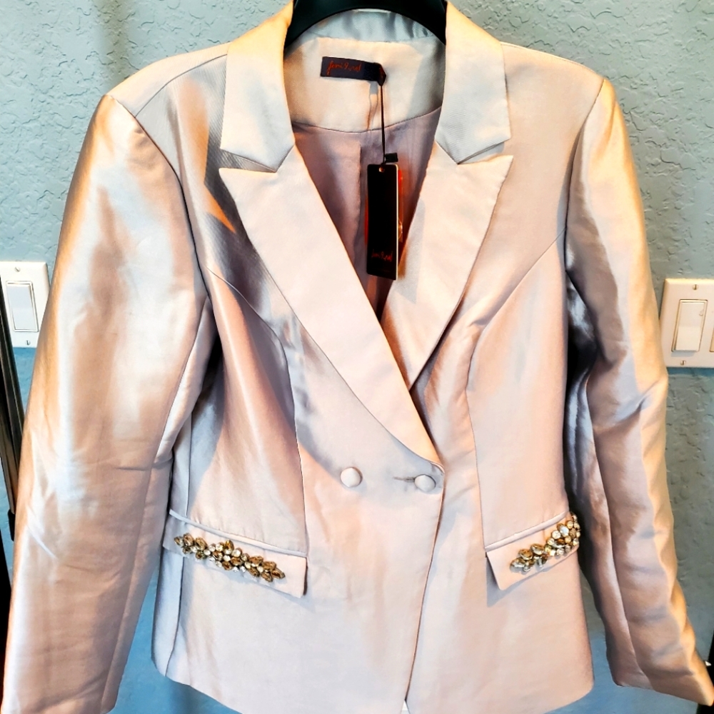 Silver blazer with rhinestone